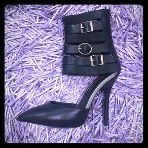 Steve Madden Leather 5” Pumps